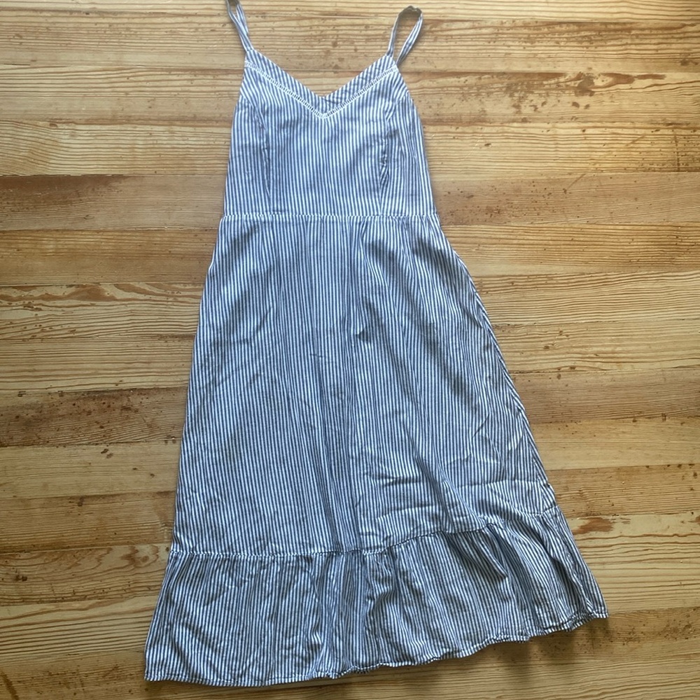 Women’s Old Navy Striped V-Neck Dress